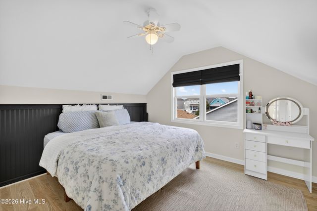 929 Riptide Lane, Carolina Beach, NC 28428