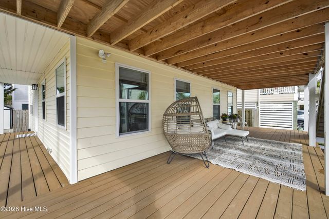 929 Riptide Lane, Carolina Beach, NC 28428