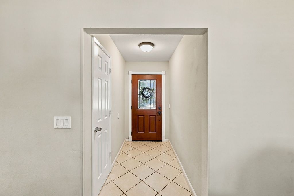733 Montvale Drive, Mansfield, TX 76063 — photo 5