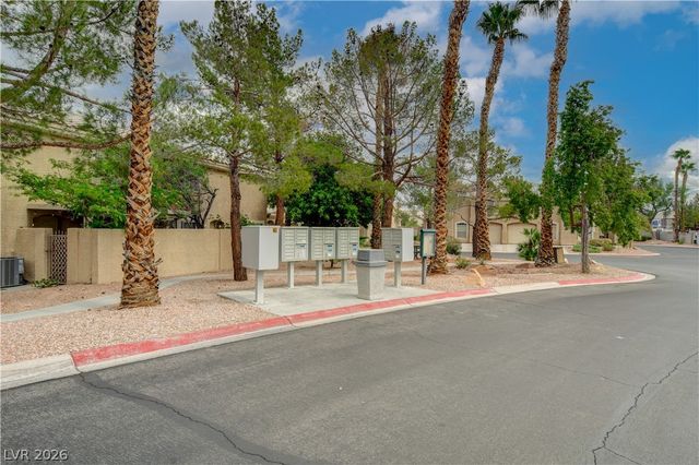 9671 Quick Draw Drive, Las Vegas, NV 89123