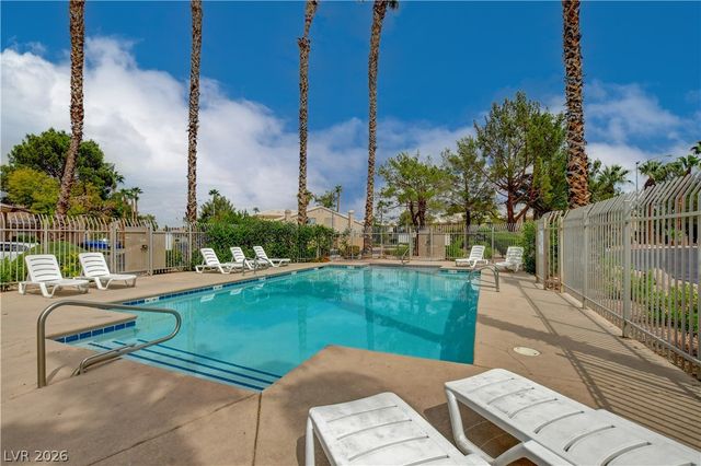 9671 Quick Draw Drive, Las Vegas, NV 89123