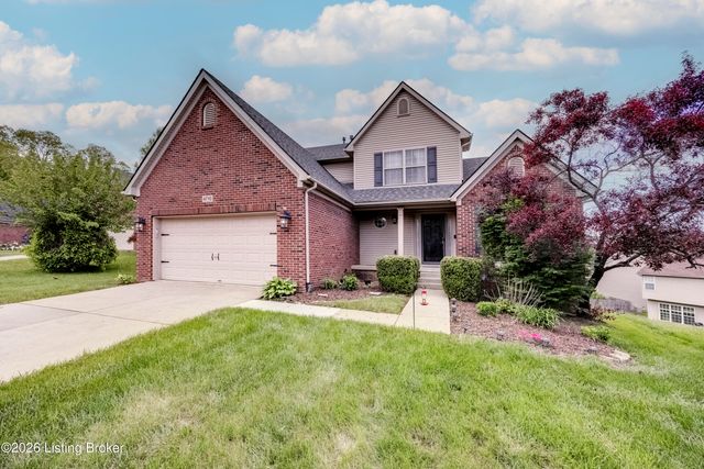 4710 Bay Cove Ct, Louisville, KY 40245