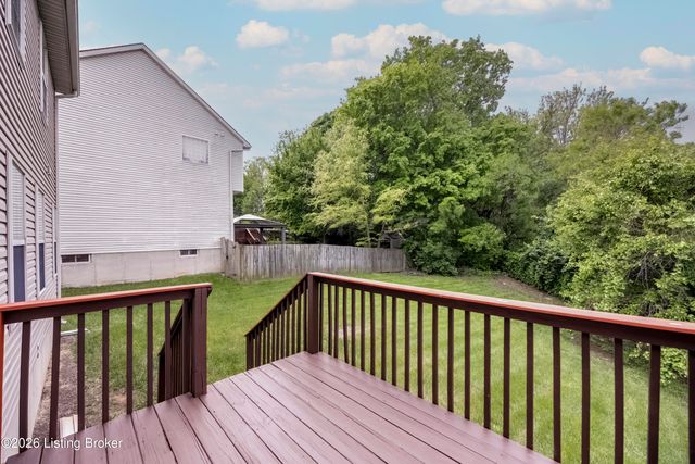 4710 Bay Cove Ct, Louisville, KY 40245
