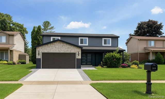 1784 Lakewood Drive, Troy, MI 48083