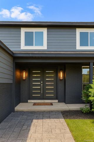 1784 Lakewood Drive, Troy, MI 48083