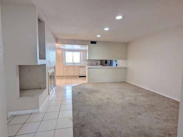 142 N Naranja Avenue, Port St. Lucie, FL 34983