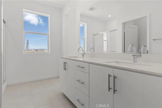 3679 W S. Eichler Paseo 12, Ontario, CA 91761