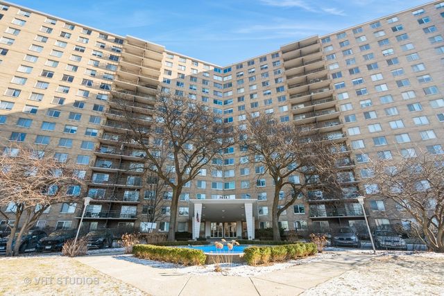 7033 N Kedzie Avenue 504, Chicago, IL 60645