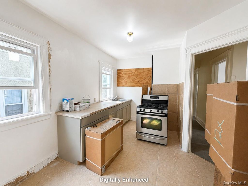 131 Vista Place, Mount Vernon, NY 10550 — photo 2