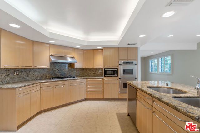 23454 Park Hermosa, Calabasas, CA 91302