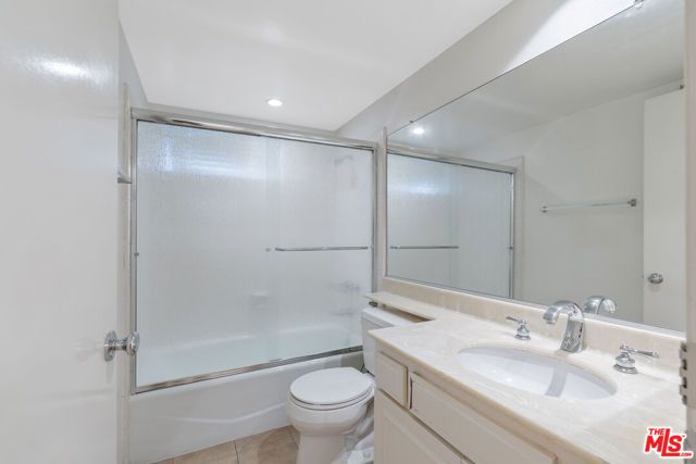 23454 Park Hermosa, Calabasas, CA 91302