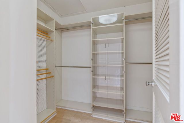 23454 Park Hermosa, Calabasas, CA 91302