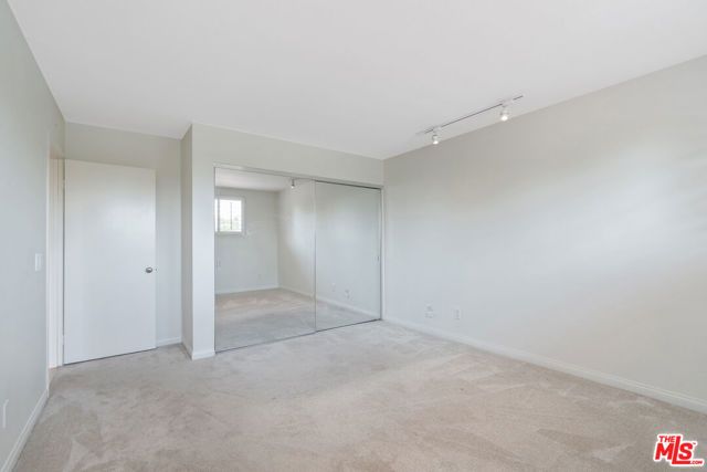 23454 Park Hermosa, Calabasas, CA 91302