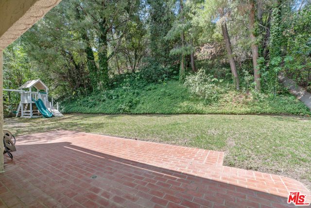 23454 Park Hermosa, Calabasas, CA 91302