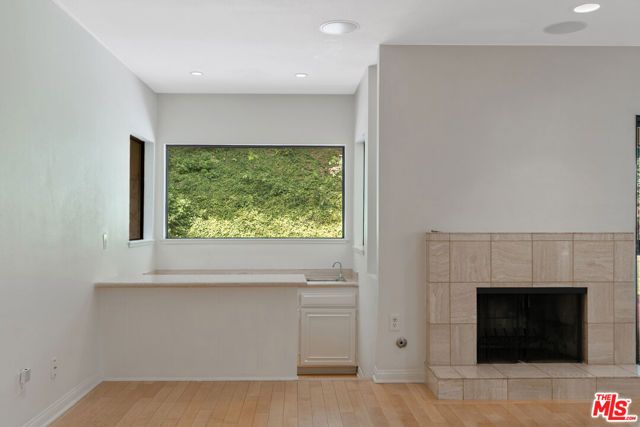 23454 Park Hermosa, Calabasas, CA 91302
