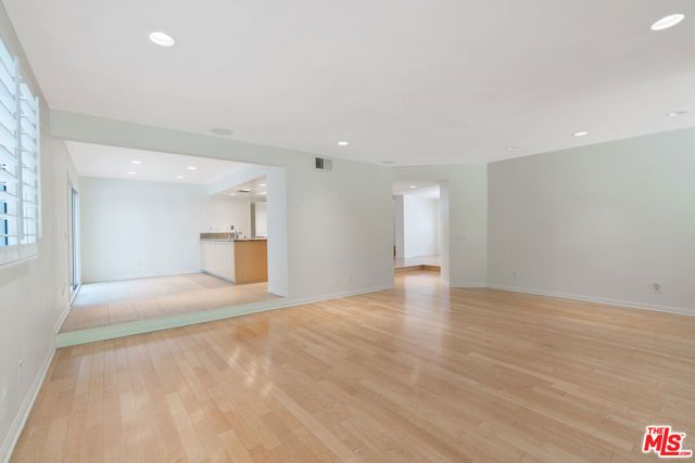23454 Park Hermosa, Calabasas, CA 91302