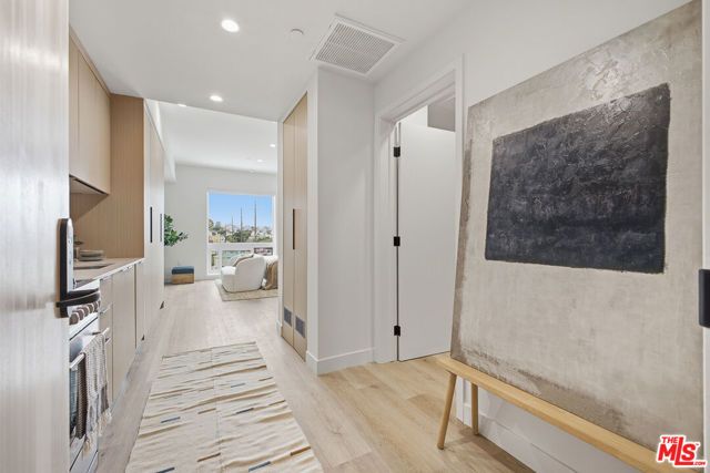 3555 Overland Avenue 512, Los Angeles, CA 90034