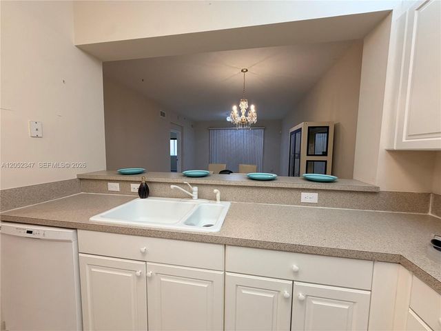 7735 Yardley Drive 101, Tamarac, FL 33321