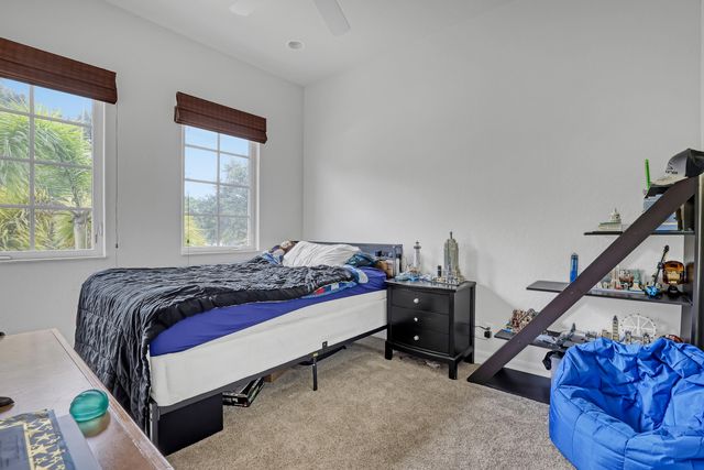 563 DAKOTA Drive, Jupiter, FL 33458