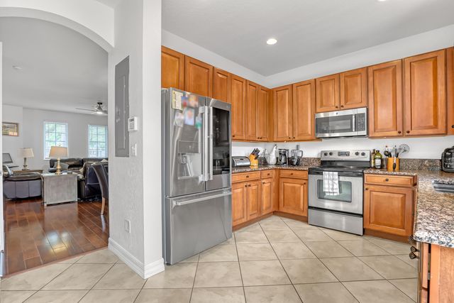 563 DAKOTA Drive, Jupiter, FL 33458