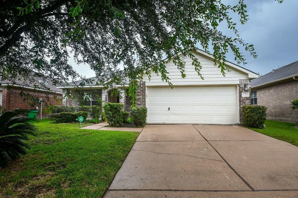 13911 Sorrel Grove Court, Houston, TX 77047