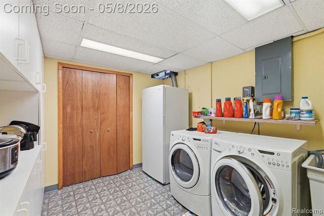 33304 Fraser Avenue, Fraser, MI 48026