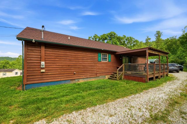 2 Kings Court Ests, Huntington, WV 25704