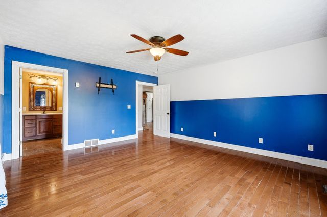 2 Kings Court Ests, Huntington, WV 25704