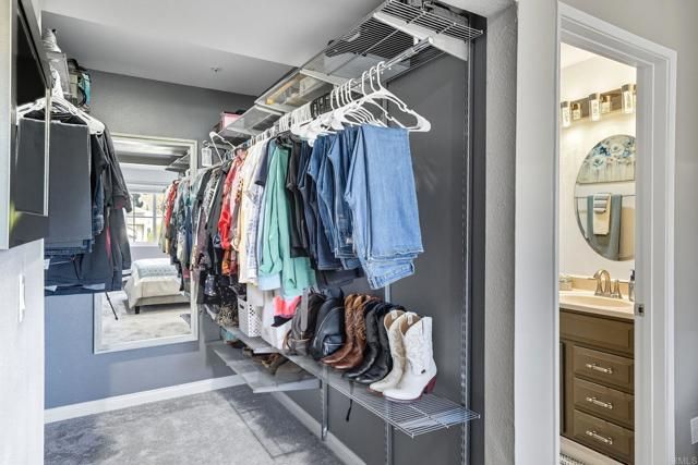 2083 Lakeridge Circle 104, Chula Vista, CA 91913