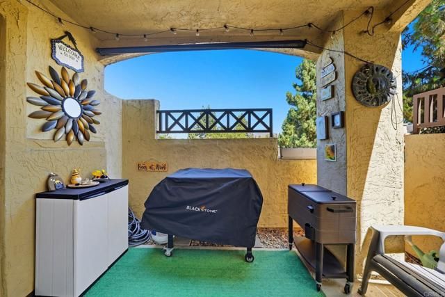 2083 Lakeridge Circle 104, Chula Vista, CA 91913