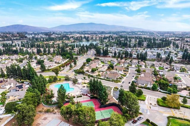 2083 Lakeridge Circle 104, Chula Vista, CA 91913