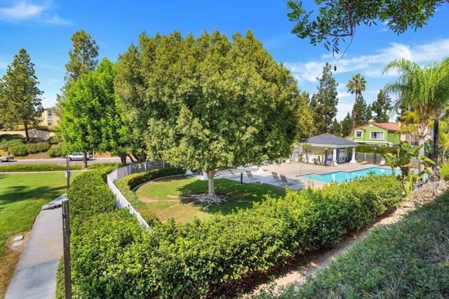 2083 Lakeridge Circle 104, Chula Vista, CA 91913