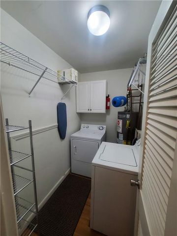 1042 NE Saint Charles Avenue NE 6, Atlanta, GA 30306