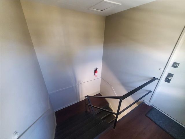 1042 NE Saint Charles Avenue NE 6, Atlanta, GA 30306