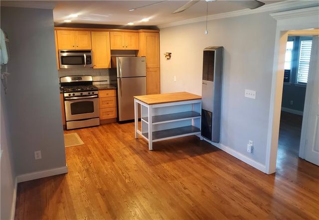 1042 NE Saint Charles Avenue NE 6, Atlanta, GA 30306
