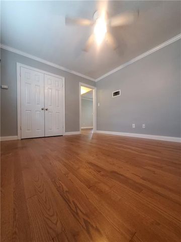1042 NE Saint Charles Avenue NE 6, Atlanta, GA 30306