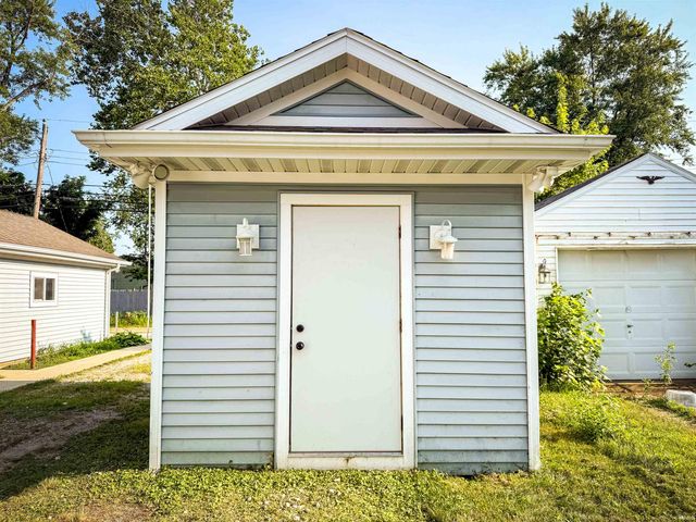 1120 W Rose Street, South Bend, IN 46616