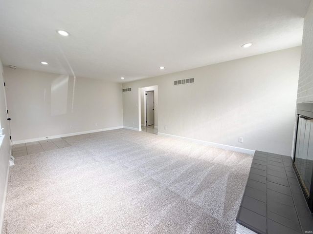 1120 W Rose Street, South Bend, IN 46616