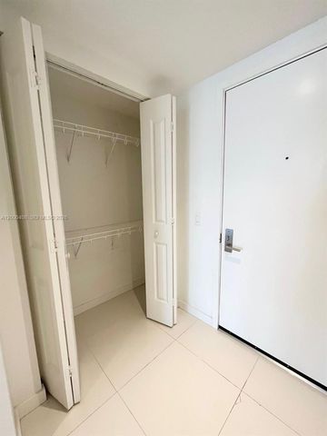 1600 NE 1st Ave 3103, Miami, FL 33132