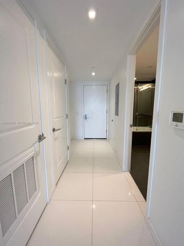 1600 NE 1st Ave 3103, Miami, FL 33132