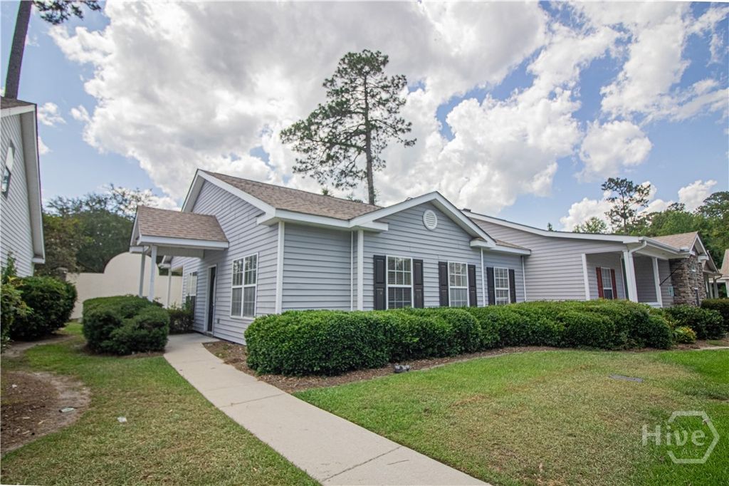 Image 1 of property listing at 116 Slate Circle, Savannah, GA 31419