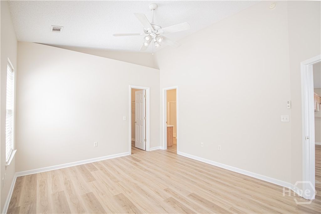 Image 14 of property listing at 116 Slate Circle, Savannah, GA 31419