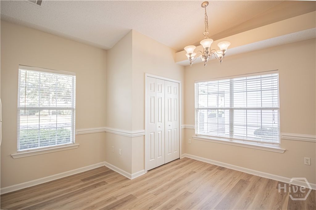 Image 8 of property listing at 116 Slate Circle, Savannah, GA 31419