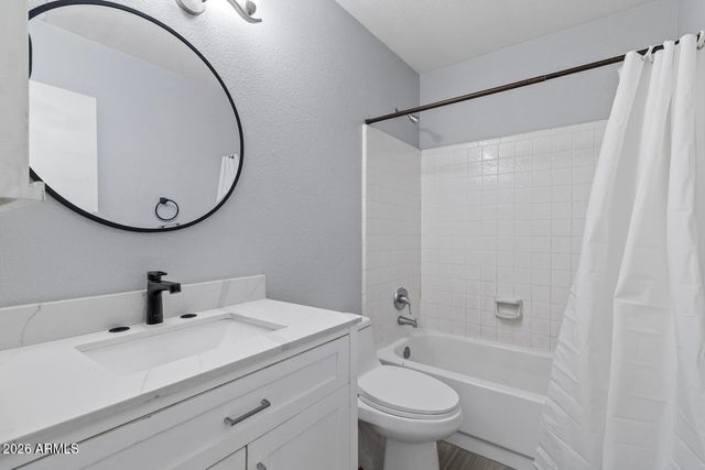 8520 W PALM Lane 1037, Phoenix, AZ 85037
