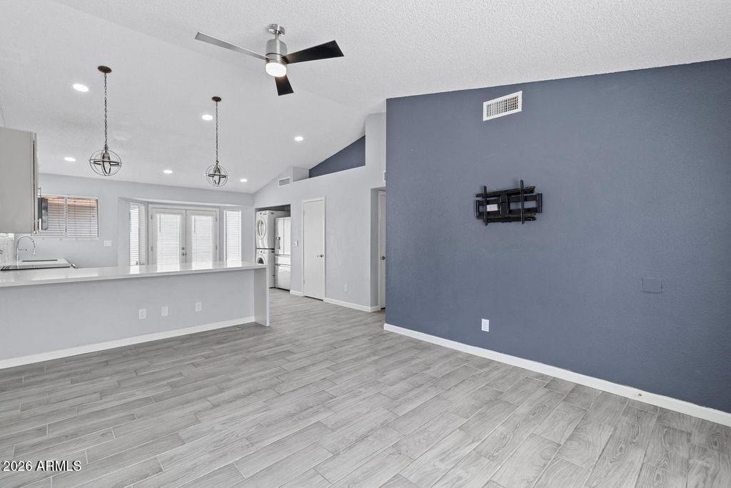 8520 W PALM Lane 1037, Phoenix, AZ 85037 — photo 2