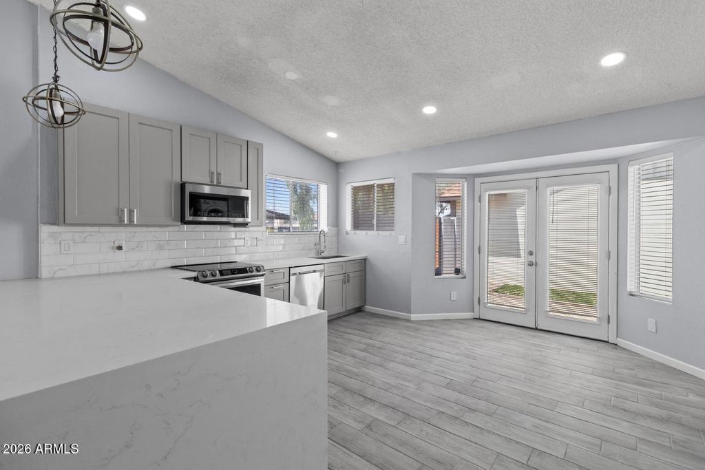 8520 W PALM Lane 1037, Phoenix, AZ 85037 — photo 5