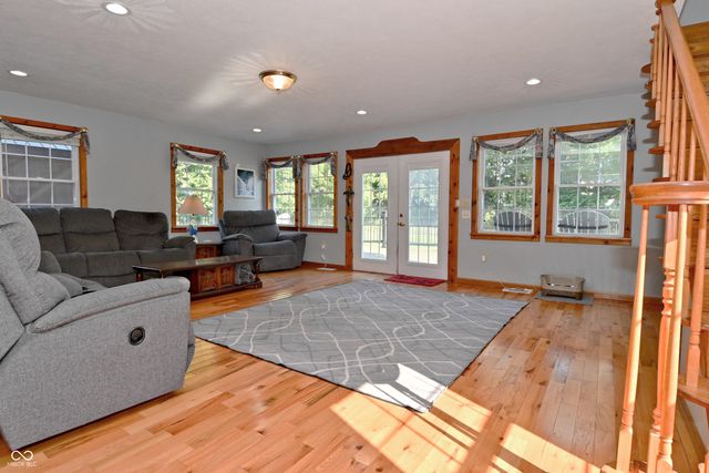 1196 E County Road 500 N, Danville, IN 46122