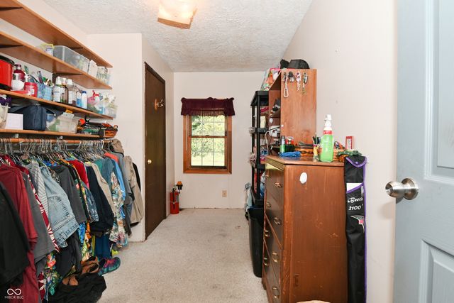 1196 E County Road 500 N, Danville, IN 46122