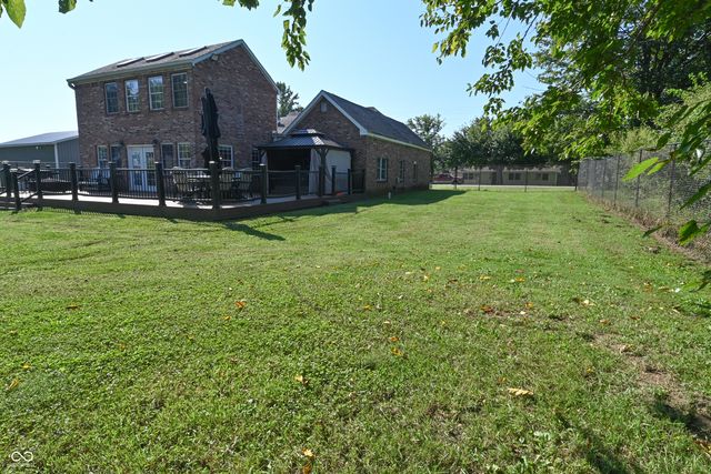 1196 E County Road 500 N, Danville, IN 46122