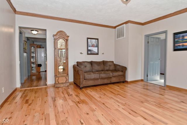 1196 E County Road 500 N, Danville, IN 46122